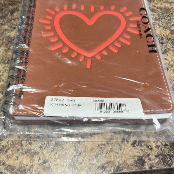 Coach X Keith Haring Notebook - Picture 2 of 7